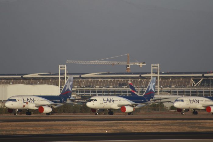En caída libre: acciones de Latam Airlines retroceden en un 36% este miércoles