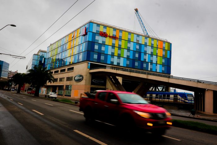 Seremi de Salud de Valparaíso inicia sumarios por «deficiencias importantes» en residencia sanitaria del Hotel Ibis
