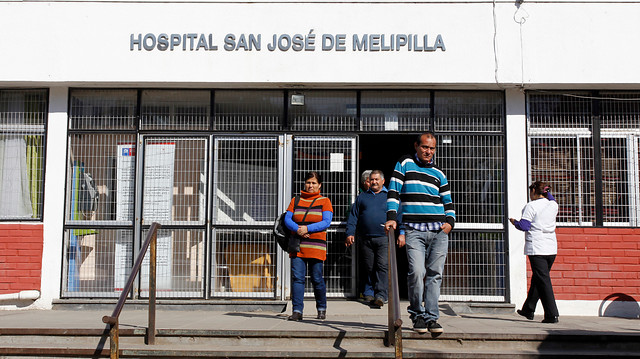 «Todas las acusaciones que estoy recibiendo son falsas»: los descargos del médico de Melipilla denunciado por Carabineros