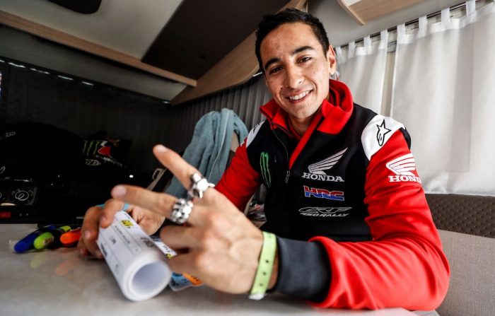 Piloto iquiqueño hará transmisión de Instagram para hablar sobre las competencias en moto
