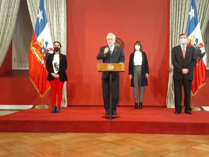 La alternativa de Piñera al posnatal de emergencia: Presidente anuncia proyecto para que madres accedan a la Ley de Protección del Empleo