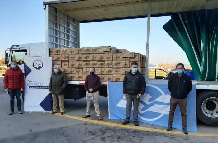 Donan  400 cajas de alimentos y alcohol gel a Los Andes