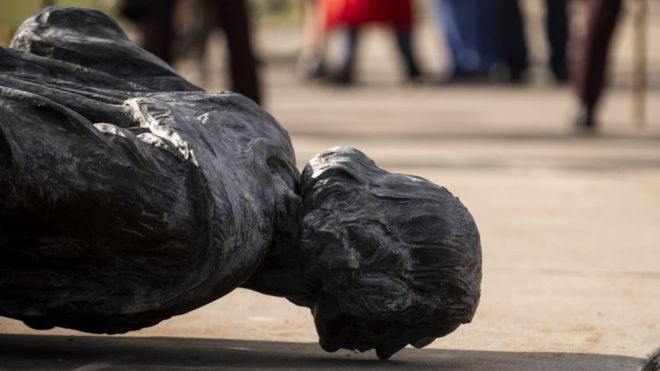 Protestas en EE.UU: las estatuas de Colón destruidas en las manifestaciones antirracistas