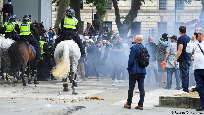 Quince heridos en enfrentamientos en el centro de Londres