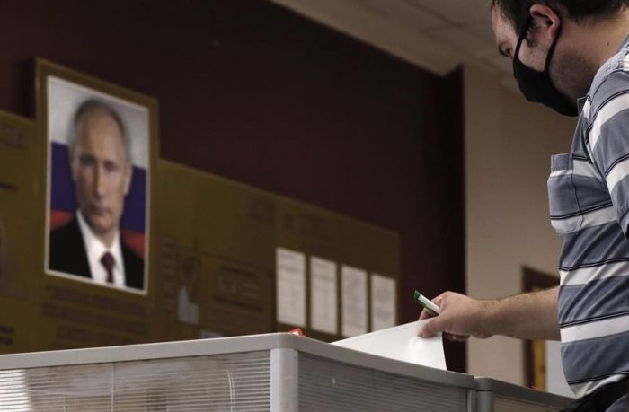 Putin arrasa en plebiscito y queda con el camino libre para seguir en el Kremlin hasta 2036