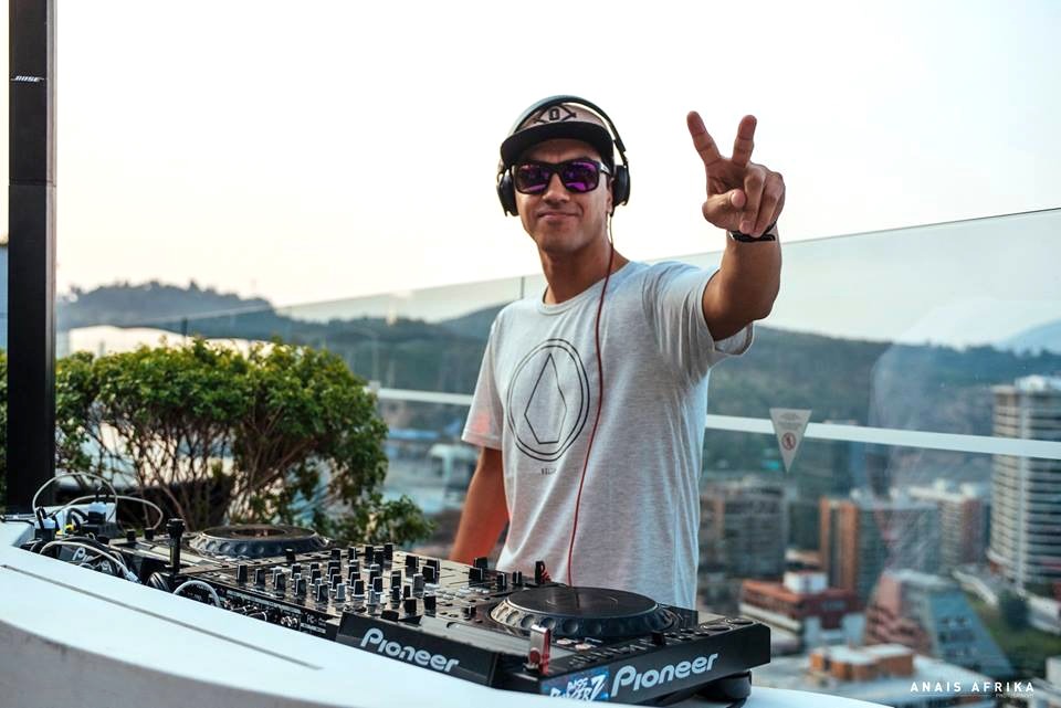 contratar djs en Chile
