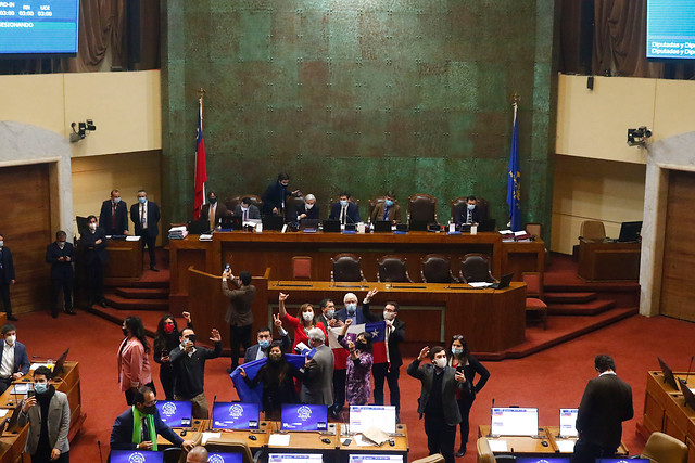 Contundente mayoría: Cámara de Diputados despacha a ley retiro de fondos de AFP  por 116 votos a favor