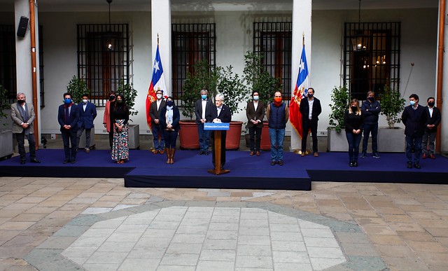 Gobierno busca cerrar flanco de apoyo a la clase media y entrega programa con cuatro medidas