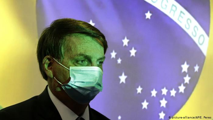 Bolsonaro dice tener «la conciencia tranquila» con casi 100.000 muertos por pandemia