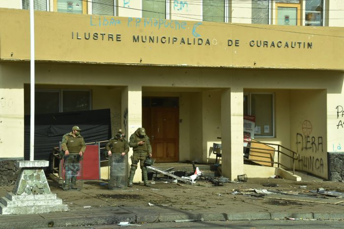 Fiscalía de La Araucanía abre investigación por hechos de violencia en Curacautín y Victoria