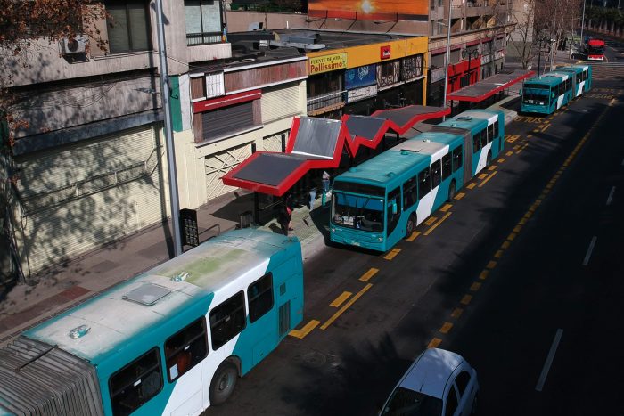 Transporte público extiende funcionamiento tras nuevo horario del toque de queda