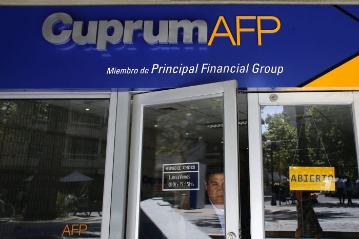 AFP Cuprum adelanta pagos del tercer retiro del 10% de los fondos de pensiones