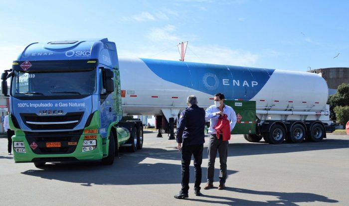 Comienza a operar primer camión de transporte de ENAP que utiliza Gas Natural Licuado
