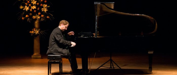 Retransmisión presentación del pianista Javier Lanis vía online