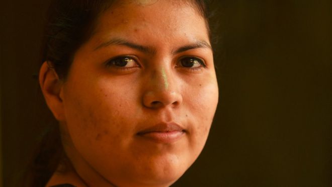 Aborto en El Salvador: el caso de Cindy Erazo y qué supone su liberación para otras 18 mujeres condenadas por la estricta ley contra la interrupción del embarazo