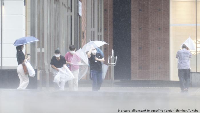 Japón: tifón Haishen alerta a evacuar a más de 2 millones de personas