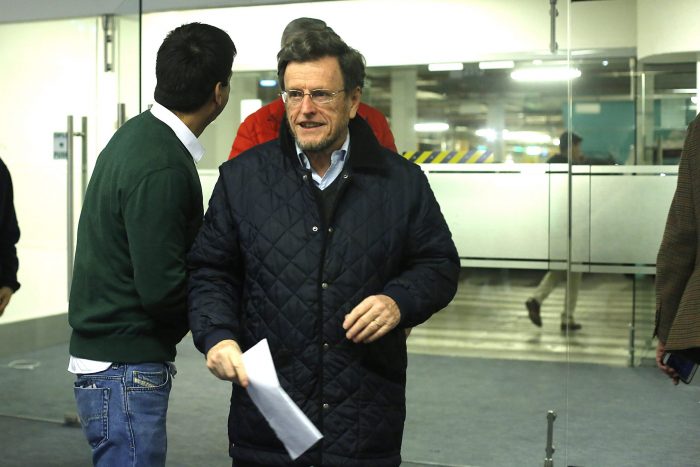 Integrante de la comisión política de RN critica carta de Carlos Larraín donde pide aplazar Consejo General y cuestiona a Mario Desbordes