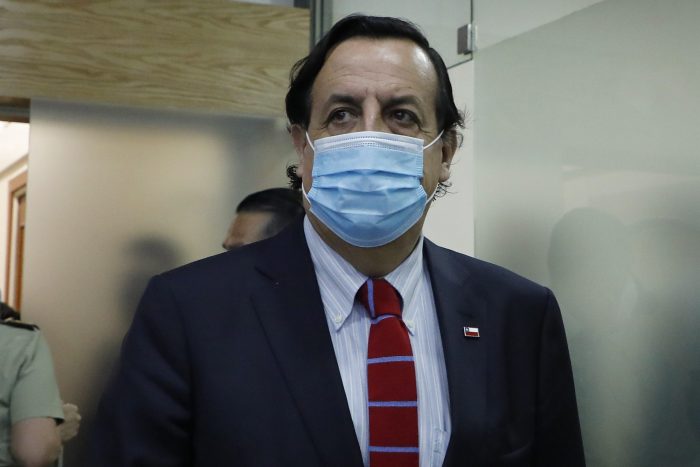 Víctor Pérez defiende gestión de la pandemia del ex ministro Mañalich: «Salvó vidas»