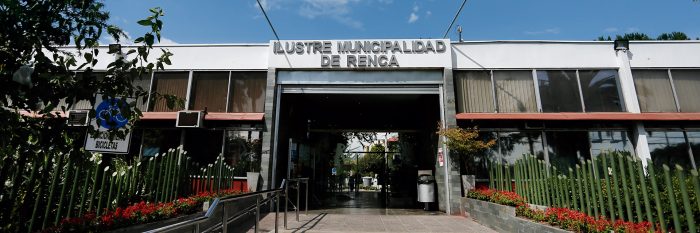 Alcalde de Renca indignado por ser la única comuna del Gran Santiago en cuarentena: «Se nota el incentivo perverso»
