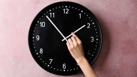 Cambio de hora 2024: ¿cuándo se modifica el horario?