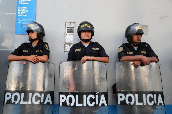 Caso Richard Swing: policía peruana detiene a dos exsecretarias del presidente Vizcarra