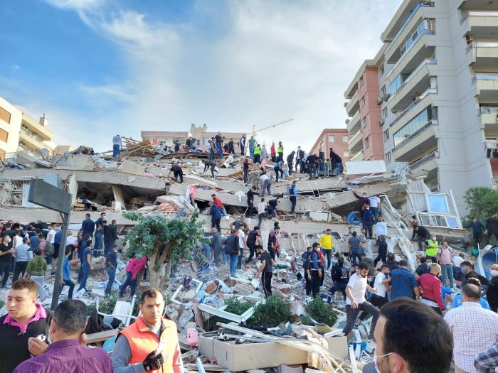 Terremoto en Grecia y Turquía: al menos 12 muertos y 419 heridos