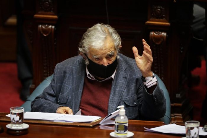 José Mujica presenta renuncia al Senado de Uruguay: «Triunfar en la vida no es ganar, es levantarse y volver a empezar»