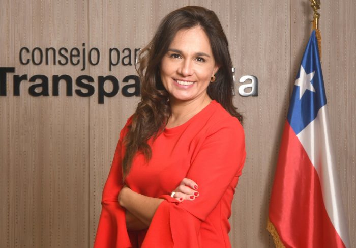 Gloria de la Fuente asume como presidenta del Consejo para la Transparencia anunciando un fuerte acento ciudadano y de género para su gestión