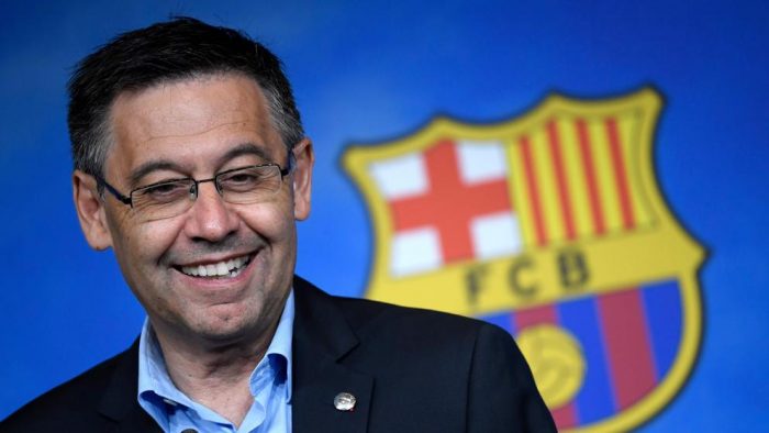 Bartomeu renuncia como presidente del Barcelona tras conflictos con Messi