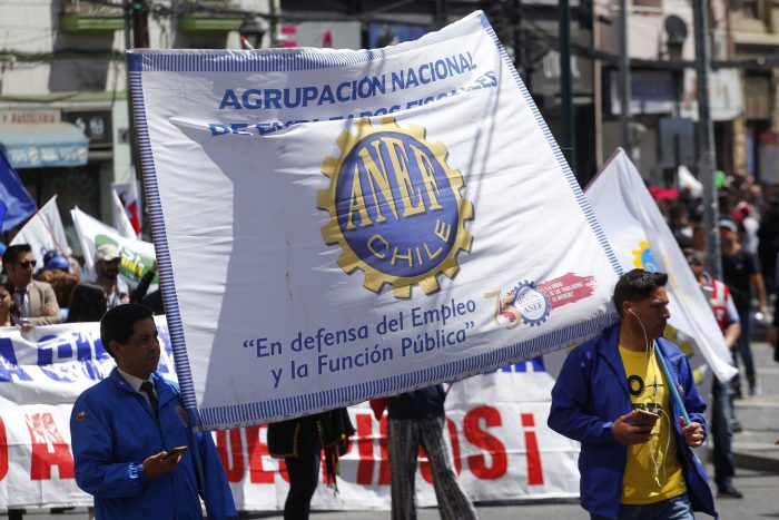 Piñera retira el veto al proyecto de tutela laboral para funcionarios públicos: oposición lo interpreta como la “primera consecuencia del triunfo del Apruebo”