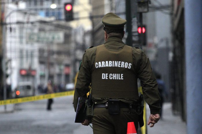 Más de 1300 funcionarios de Carabineros y 48 de la PDI habrían recibido el Bono Clase Media