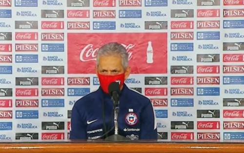 Reinaldo Rueda y el arbitraje del partido ante Uruguay: “Sin palabras”