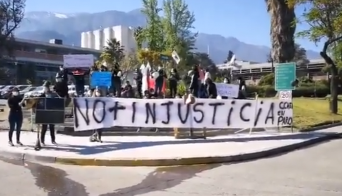 Asociación de Funcionarios de la Comisión Chilena de Energía Nuclear inició paralización indefinida: denuncian disminución de sus remuneraciones desde enero