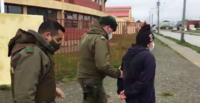 Carabineros detuvo a vocal de mesa que llegó en estado de ebriedad a escuela de Punta Arenas