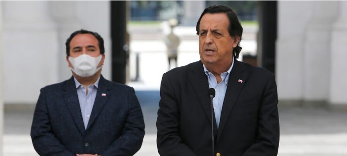 Ministro del Interior Víctor Pérez llamó a no anticipar juicios y descartó pedir la renuncia del general director de Carabineros Mario Rozas, tras los hechos ocurridos el viernes durante una manifestación ciudadana
