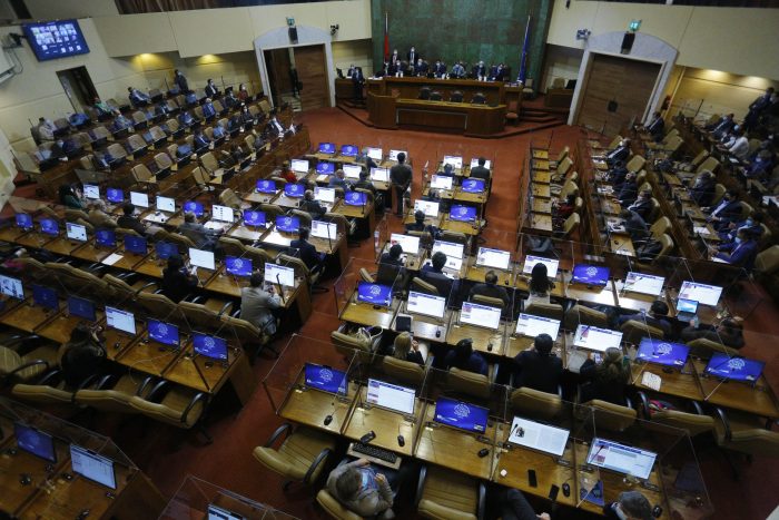 Por falta de quórum: Cámara de Diputados rechaza idea de legislar proyecto que buscaba reducir número de parlamentarios