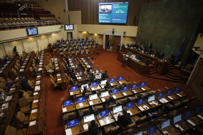Cámara de Diputados suspende debate del Presupuesto por graves hechos en hogar del Sename: mañana realizarán sesión especial y piden salida de Rozas