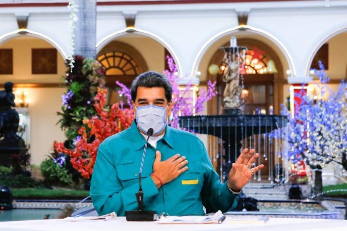 La solución que propone Nicolás Maduro para la crisis política en Perú: «Les podemos mandar a Guaidó para que se autoproclame presidente»