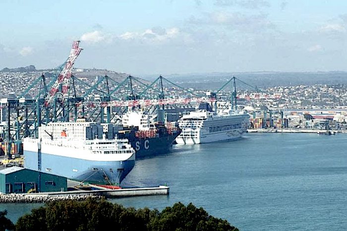 Cambio climático: estudio en costas chilenas señala que marejadas de los últimos 10 años provocaron 18 mil horas de cierres de puertos