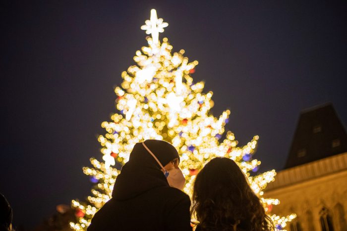 La OMS pide evitar las grandes reuniones familiares en las fiestas navideñas