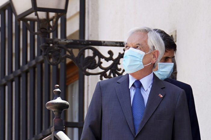 Presidente Piñera asegura que vacuna contra el COVID-19 será «voluntaria y gratuita»
