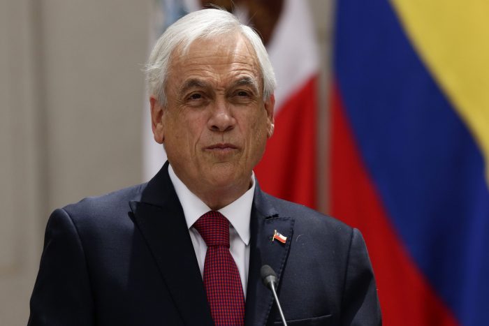 Presidente Piñera dice que espera que vacunación de Pfizer empiece en Chile «los próximos días o semanas»