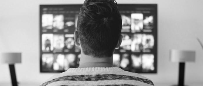 Ver la tele ya no es lo que era: algoritmos, atracones y mileniales