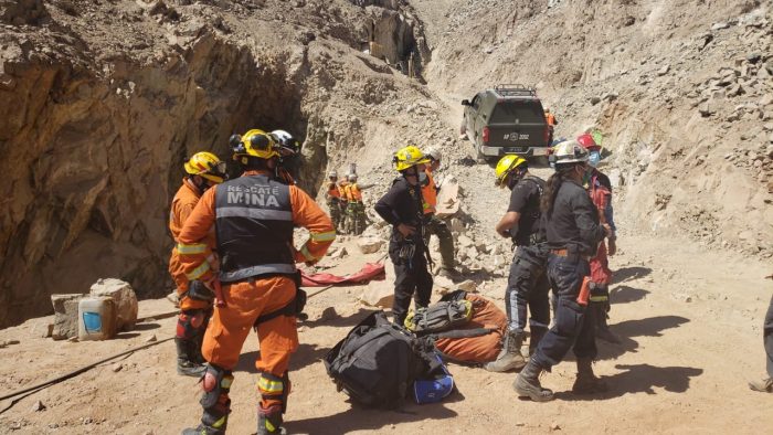 Rescataron a los dos mineros atrapados tras derrumbe en Tierra Amarilla