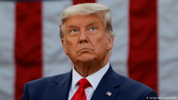 «Cayó en un nivel de locura impensable»: Republicanos se suman a llamados para que Trump renuncie