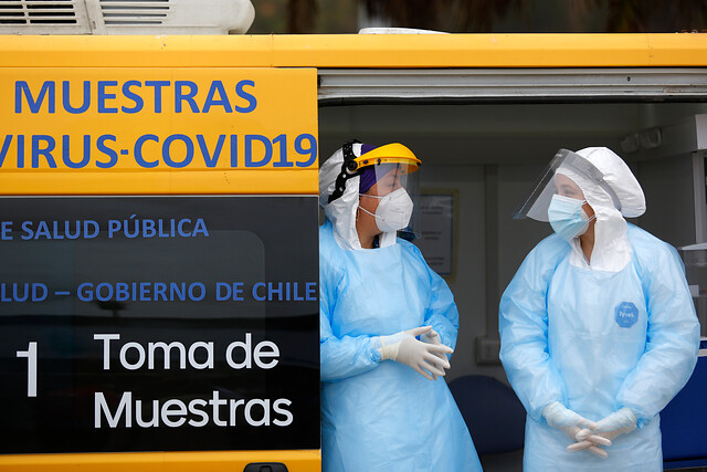 Segunda Ola: informe ICovid advierte que en Chile aún «está en rojo la dinámica de contagio»
