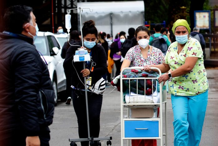 Incendio en Hospital San Borja Arriarán obliga a evacuar a personal y pacientes