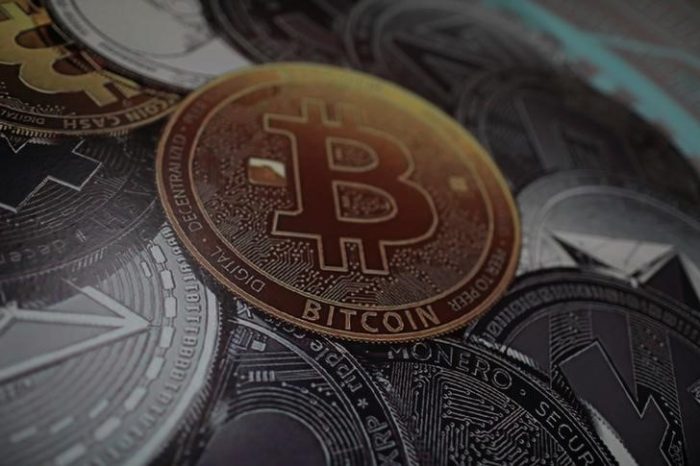 Rally del Bitcoin sigue su tendencia alcista: criptomoneda marca un nuevo récord y se acerca a los 49.000 dólares
