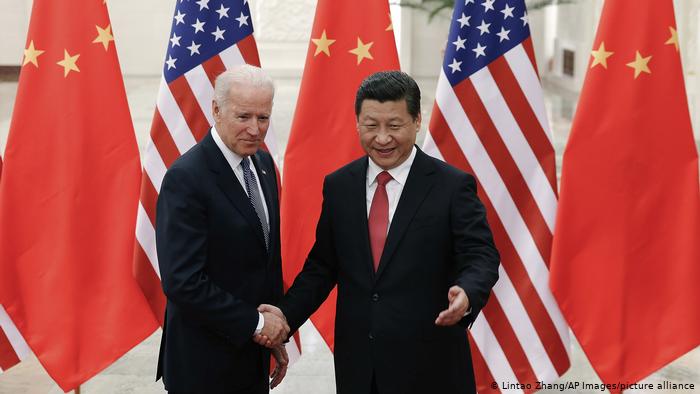 Joe Biden habló por primera vez por teléfono con su homólogo chino Xi Jinping