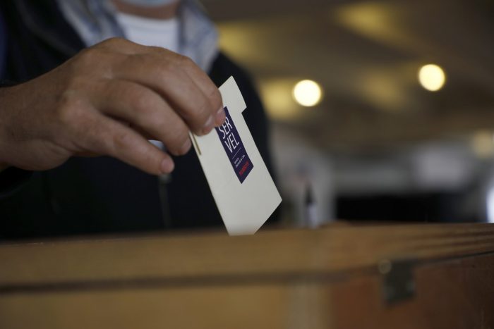 Senado aprueba en general proyecto para que locales de votación estén cerca de domicilios electorales